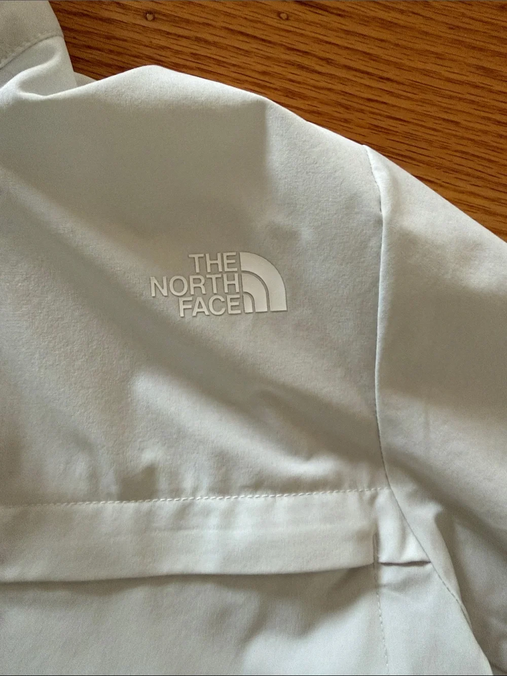 The North Face Men’s Light Gray Button-Front Travel Shirt